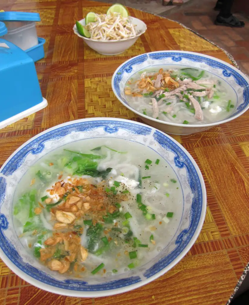 Top 8 Reasons To Visit Luang Prabang, Laos Now - Xieng Thong Noodle