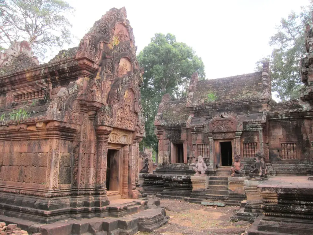 3 Days of Temples Galore in Siem Reap, Cambodia - Banteay Srey
