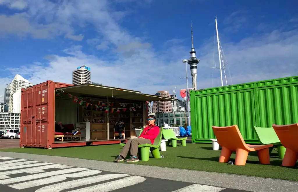 Spending One Beautiful Day in Auckland, New Zealand - Relaxing at the open library in Wynard Quarter