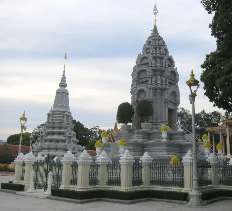 Cambodia and Laos 2 Week Itinerary: Silver Pagoda in Phnom Penh, Cambodia