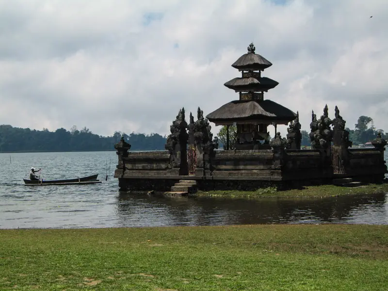 Adventures in Indonesia: Cycle throughout Bali