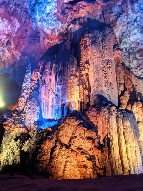Tall limestone talactites and stalagmites in the Nguom Ngao Cave in Cao Bang, Vietnam
