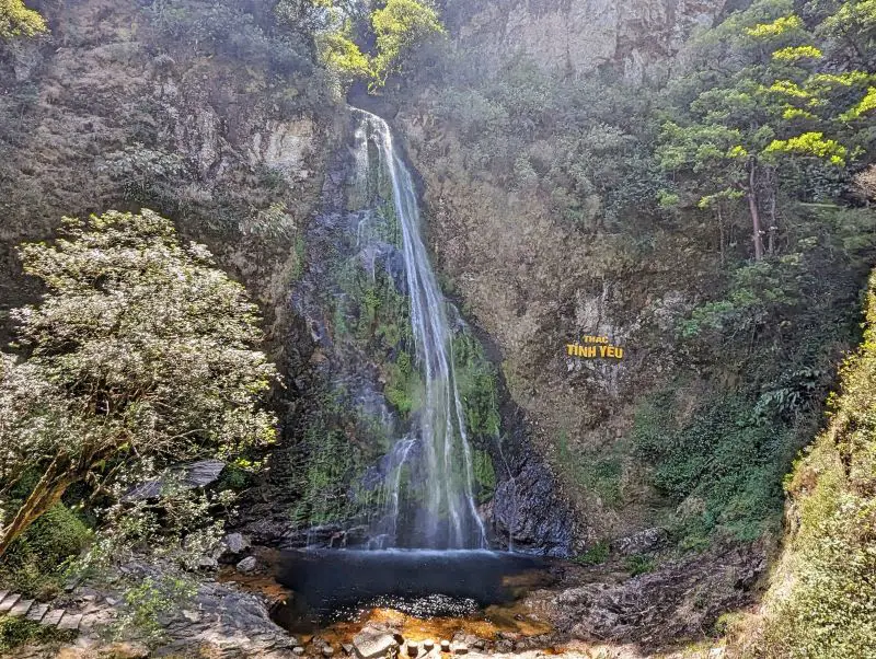A gentle waterfall cascades of Love Waterfall (Thác Tình Yêu) in Sapa, Vietnam