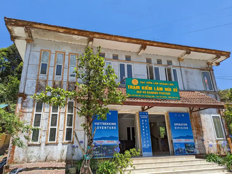 A two story building of Nui Xe Ranger Station which is next to the Fansipan hiking trail and Love Waterfall entrance in Sapa