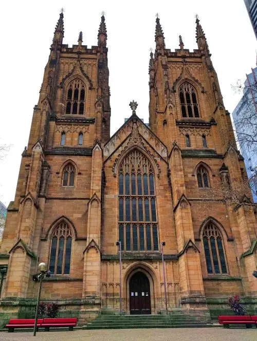 The beige St Andrews Cathedral in Sydney, Australia