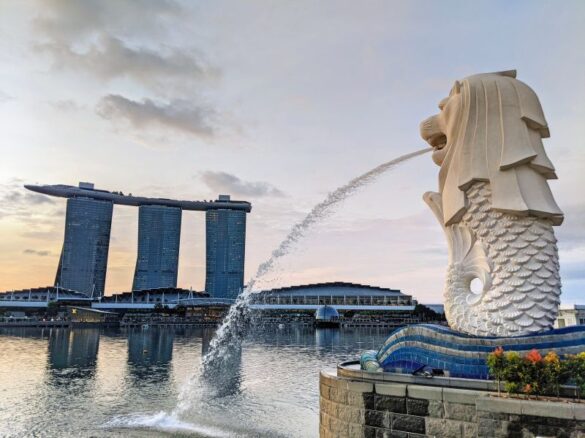 Maximize Your Incredible Singapore Layover In 8 Hours & Things To Do