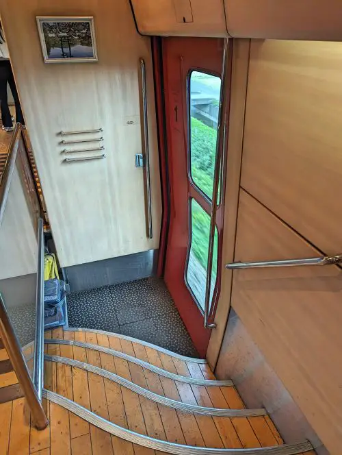 A few steps to climb when entering and departing the Yufuin no Mori train