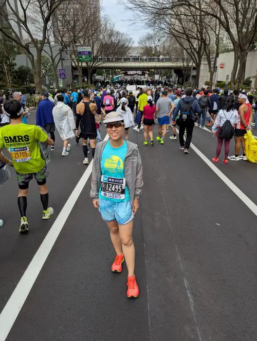 Jackie Szeto, Life Of Doing, at the Tokyo Marathon 2025 start line