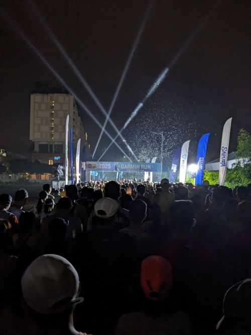 The Garmin Run Vietnam start line had paper confetti blow out at the 4:30am start time
